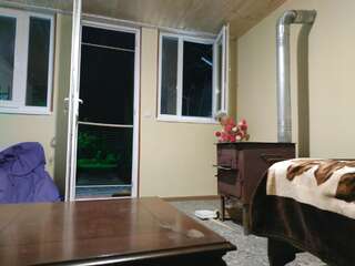 Загородные дома Luxury Garden Countryhouse Tserovani-2